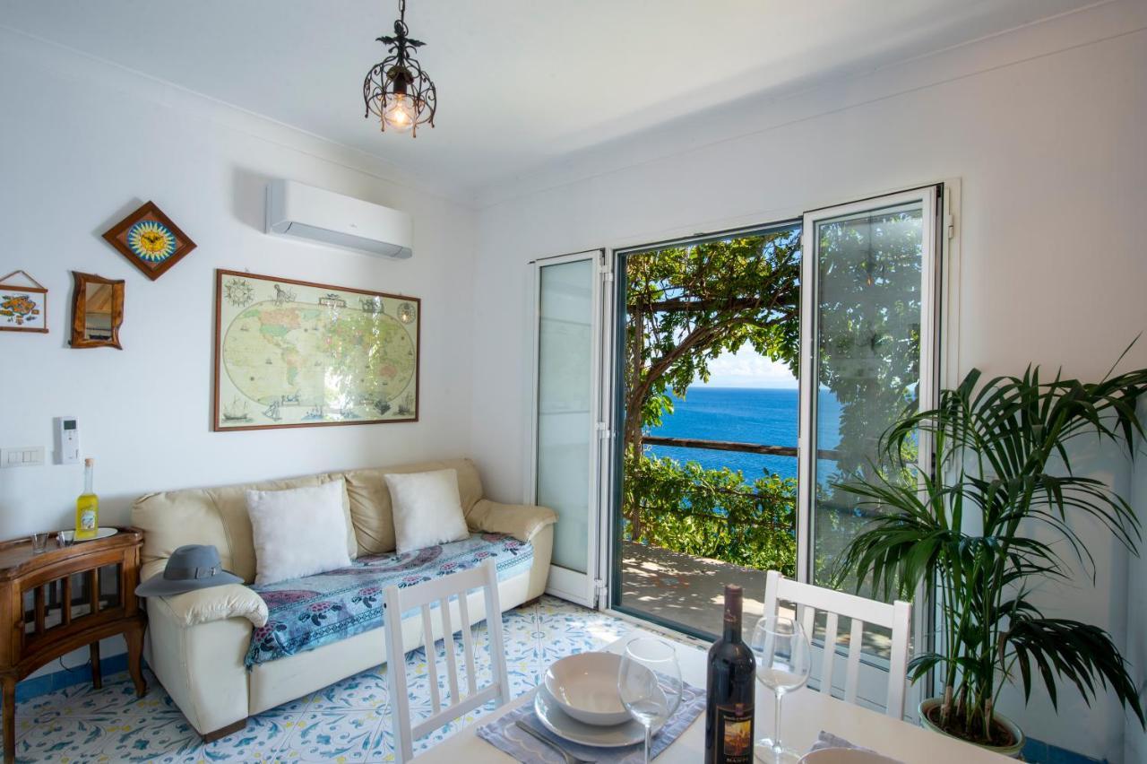 Appartement Sea Side Solandra à Praiano Extérieur photo
